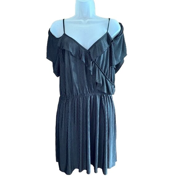 Candies Dress Women’s Large Black Cold Shoulder Plisse Ruffle Dark‎ Fairy Boho - Picture 1 of 14